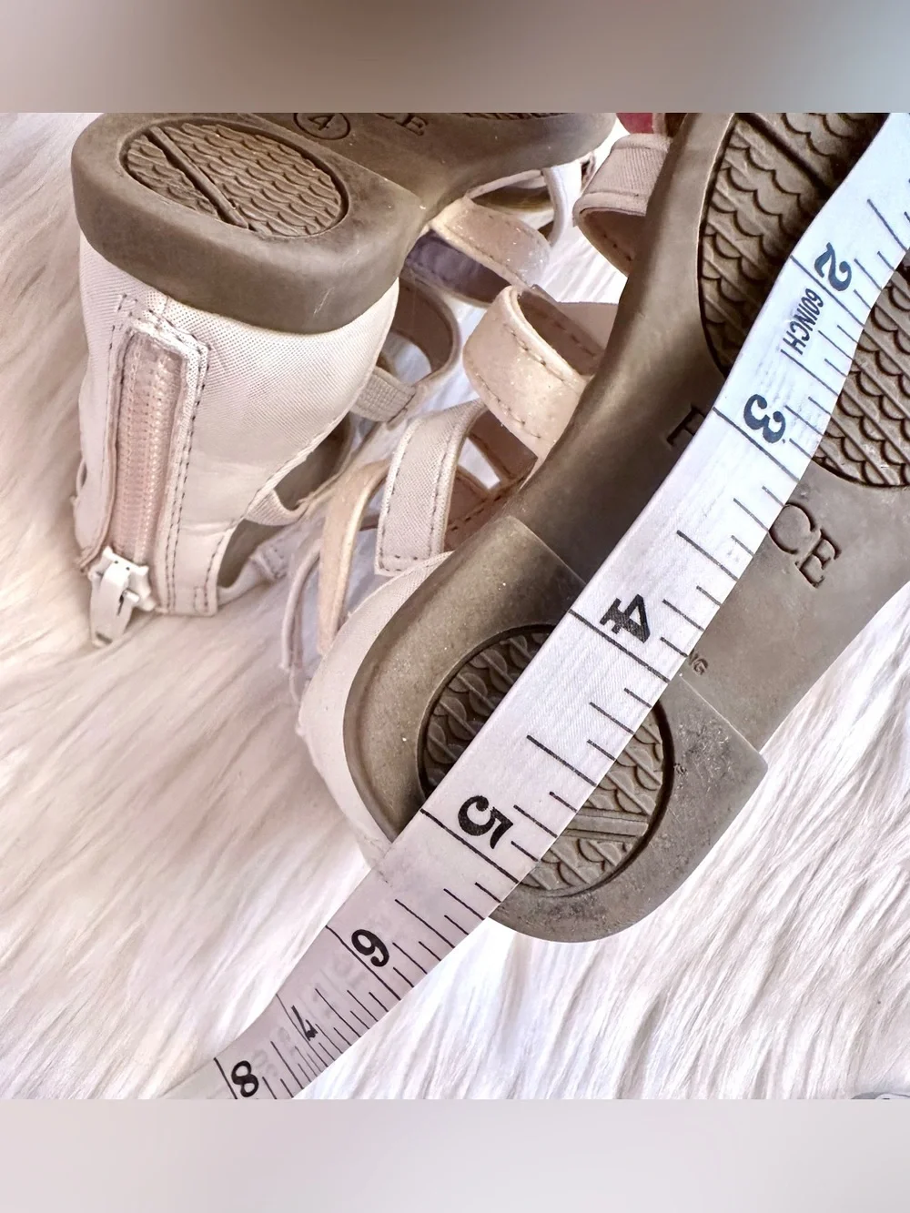 GLADIATOR BOW SANDALS